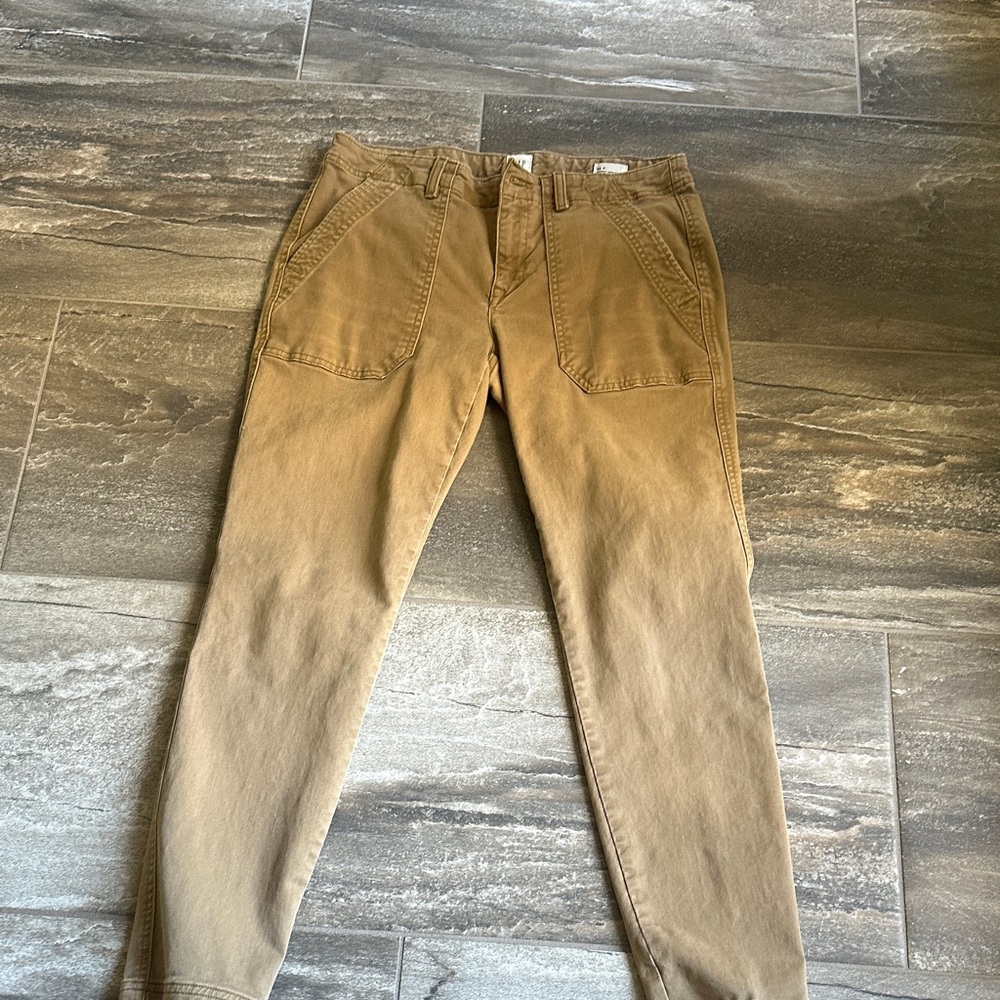 GAP Khaki Skinny Ankle Pants